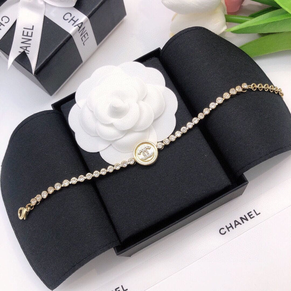 18K Diamonds  Chanel Bracelet