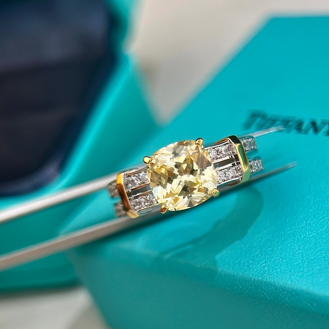 18K Tiffany Schlumberger Stone Ring