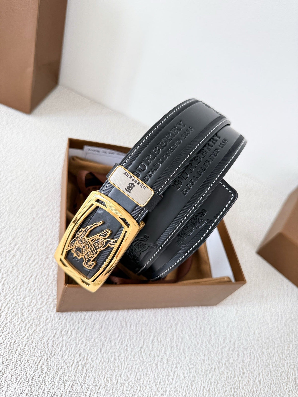 Men’s Leather Belt with Gold Horse Embossed Buckle